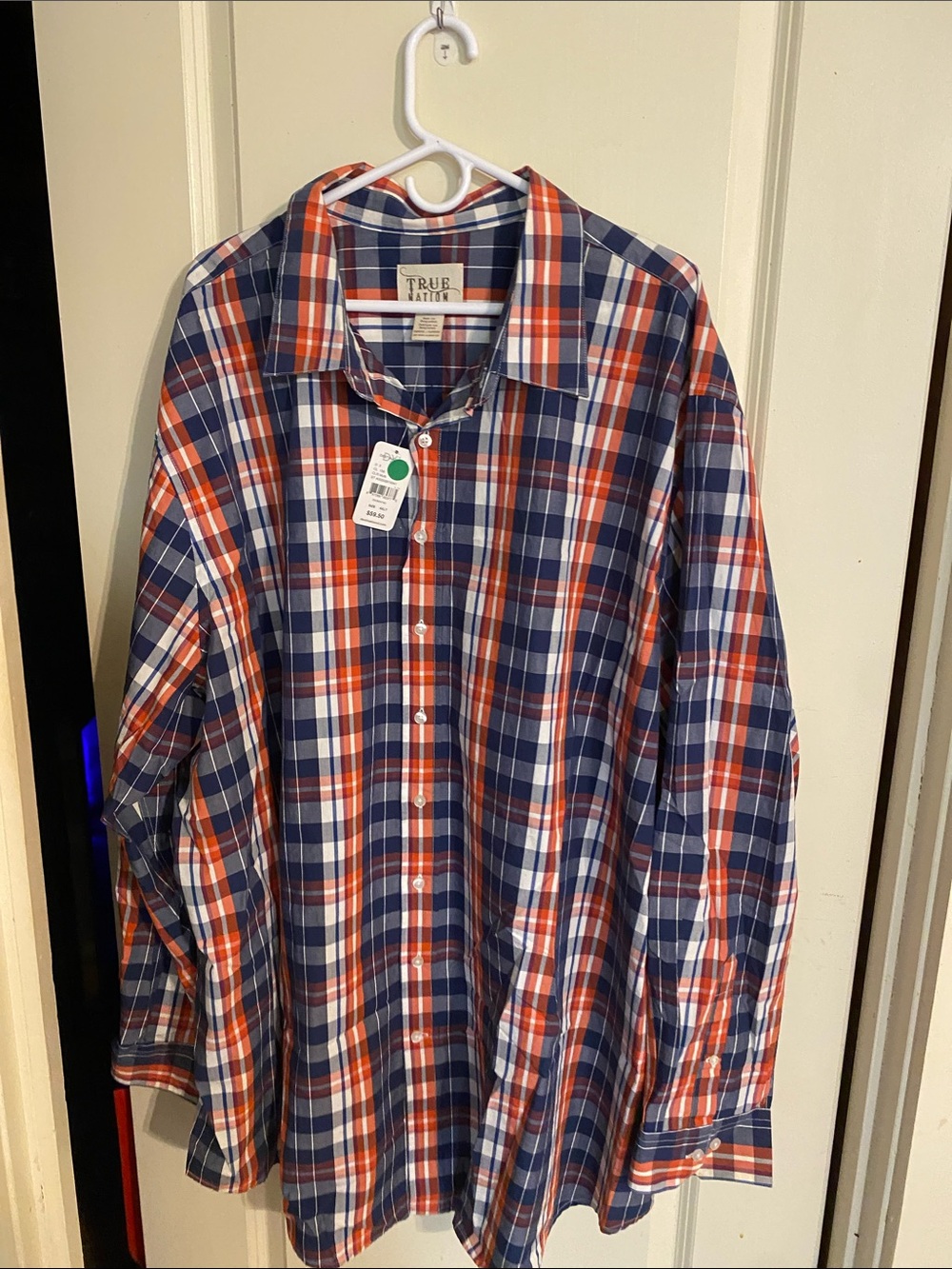 True Nation Men's Navy & Orange Plaid Button-Down Shirt